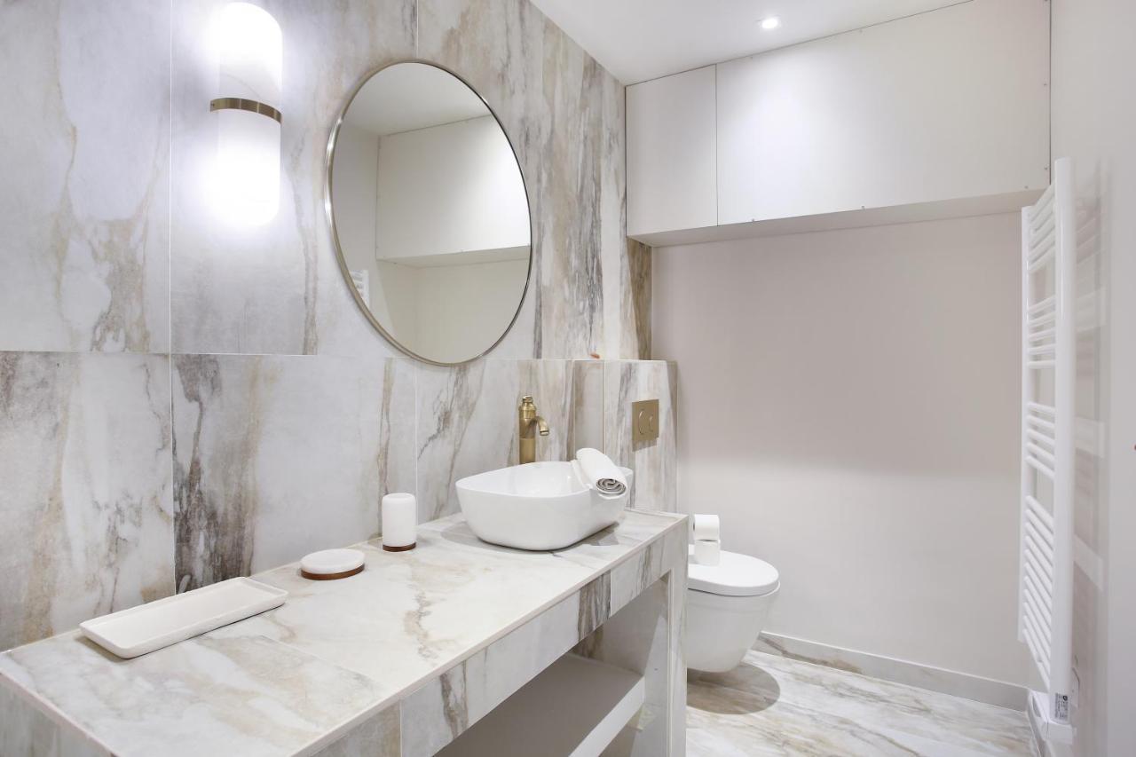 Residence In The Center Of Paris By Studio Prestige ภายนอก รูปภาพ