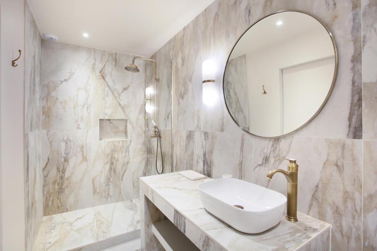 Residence In The Center Of Paris By Studio Prestige ภายนอก รูปภาพ
